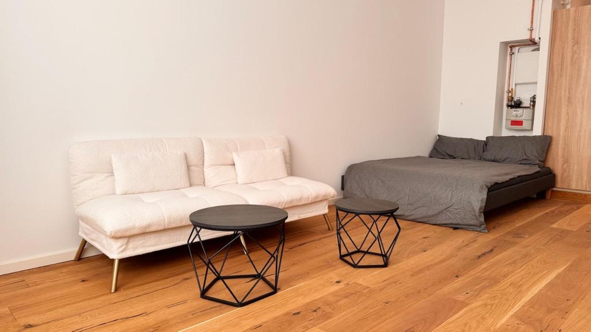 Premium Apartment *